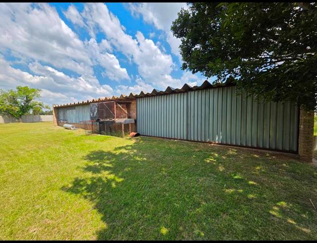 FARM FOR SALE IN NELSONIA